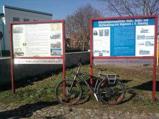 04-05; Elbe; Schönebeck; Infotafeln