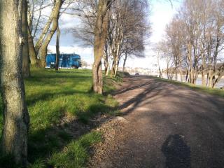 04-06; Elbe; Coswig; Stellplatz