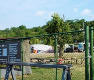 08-06; Treboutice; Wassersportplatz mit Womostellplatz 01