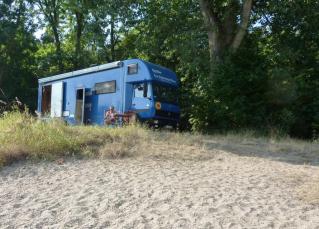 08-10; Kostolec, Standplatz auf Terasse 03