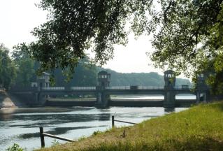 08-12; Podebrady; Schleuse