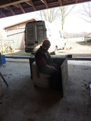 2016-03-15; Anpassen Klo 05