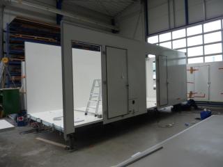 2016-05-26; Arbeiten am Aufbau bei Willenbrock 02