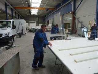 2016-05-26; Arbeiten am Aufbau bei Willenbrock 06; Günter