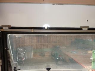 2016-06-25; Lösung mit den Krampen am Fenster