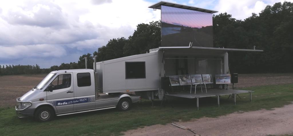 Die Multimediabühne