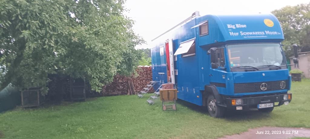 Geschützter Stellplatz bei ausziehendem Unwetter