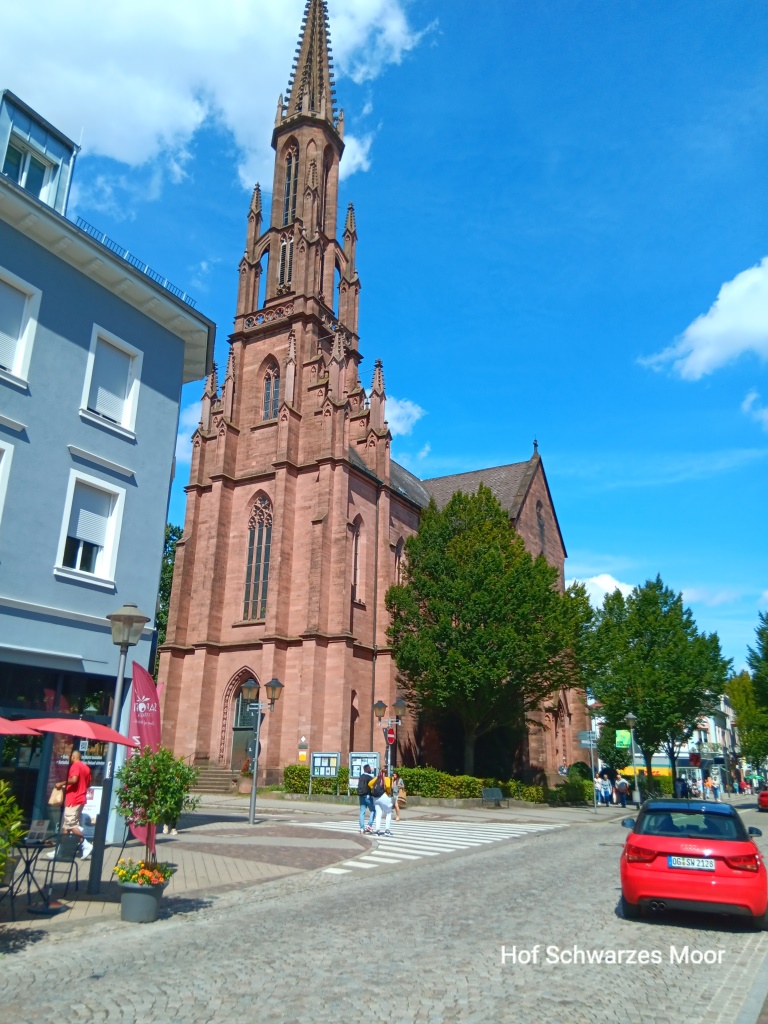 Kirchen hat's hier an jeder Ecke - katholisch halt